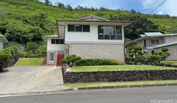 $4,985 | 1660 Onipaa Street, Honolulu, HI 96819