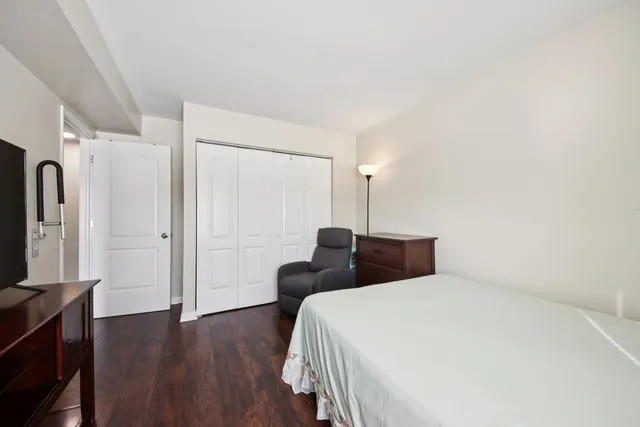 $275,000 | 1182 East Nichols Road, Unit 1A, Palatine, IL 60074