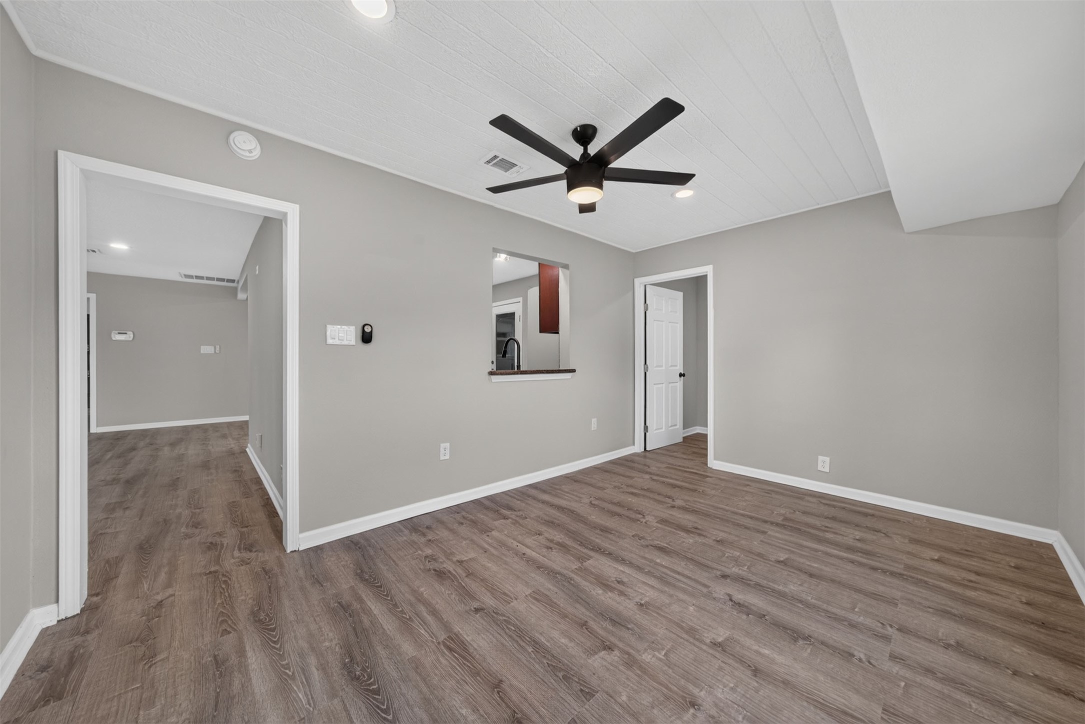 6855 Richwood Road Houston, TX 77087 - Photo 19 of 33 Gallery Image 19
