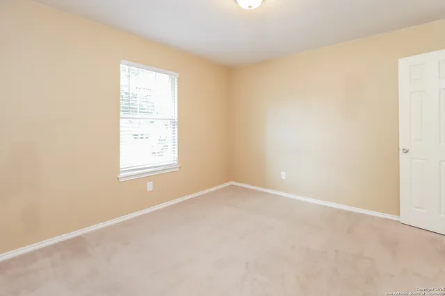 $1,555 | 5530 Butch, San Antonio, TX 78252