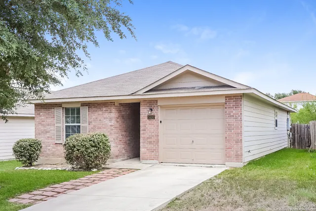 $1,555 | 5530 Butch, San Antonio, TX 78252