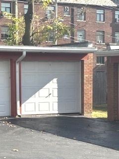 2215 West 111th Street, Unit 101 Chicago, IL 60643 - Photo 29 of 39 a view of a house with a outdoor space