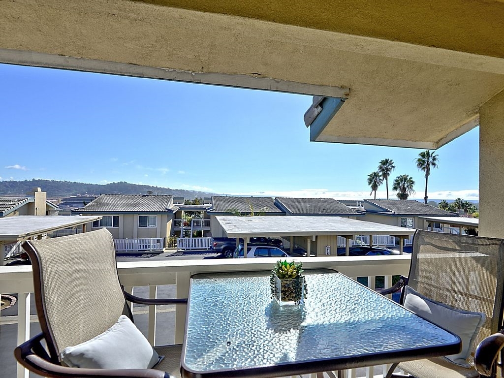 828 Sea Turf Circle Solana Beach, CA 92075 - Photo 12 of 24