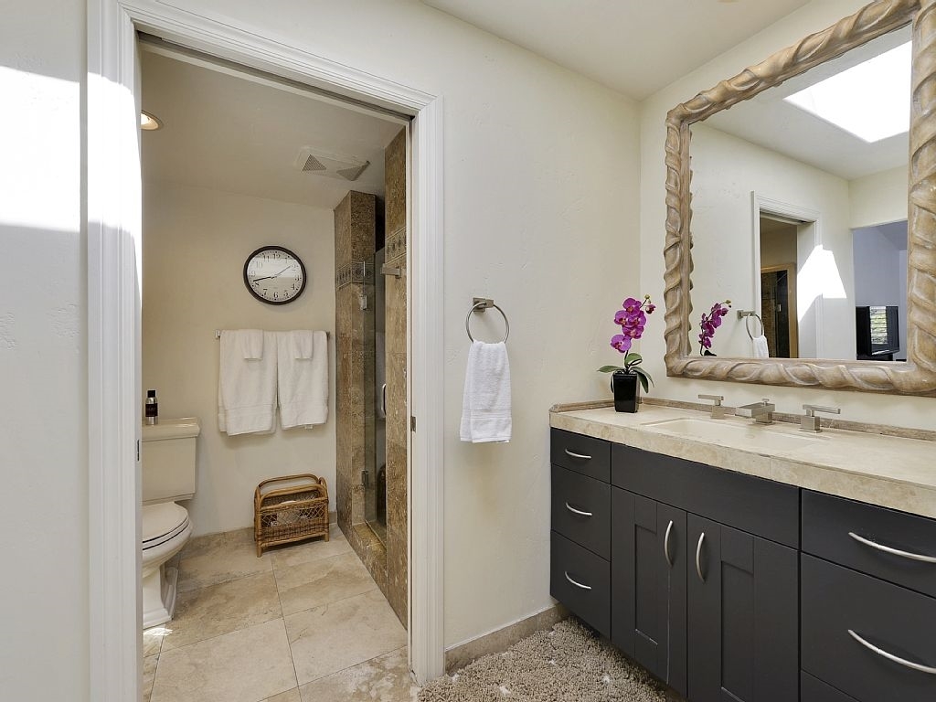 828 Sea Turf Circle Solana Beach, CA 92075 - Photo 16 of 24