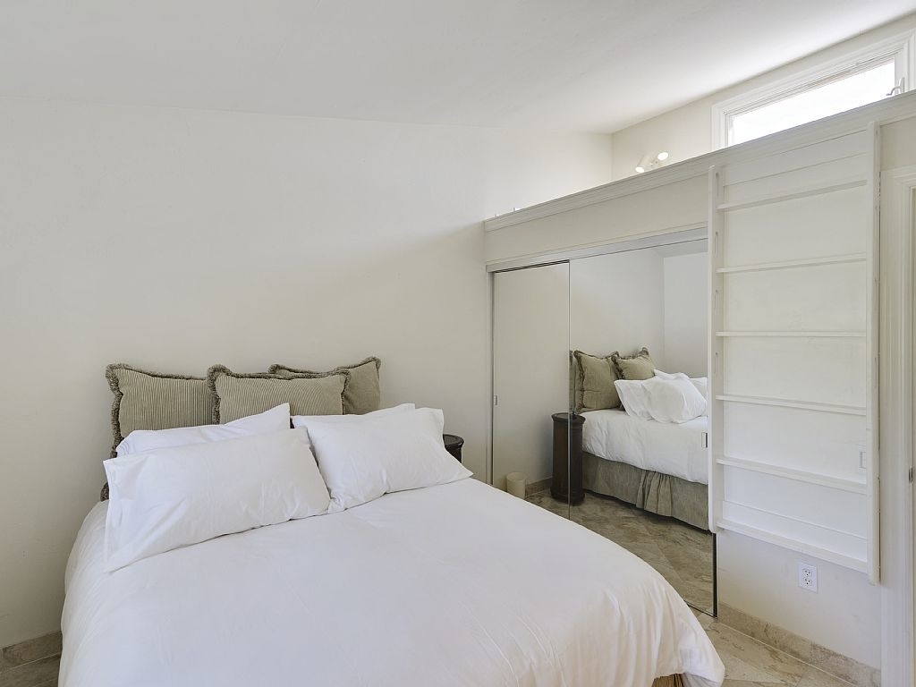 828 Sea Turf Circle Solana Beach, CA 92075 - Photo 19 of 24