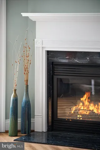 a close view of sink and tap