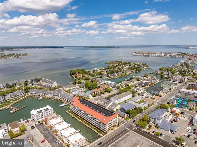 $1,999,900 | 301 14th Street, Unit 308/309, Ocean City, MD 21842
