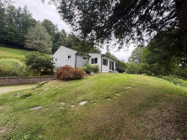 118 Foster Road Beaver Falls, PA 15010 - Photo 2 of 47 Front/Garage