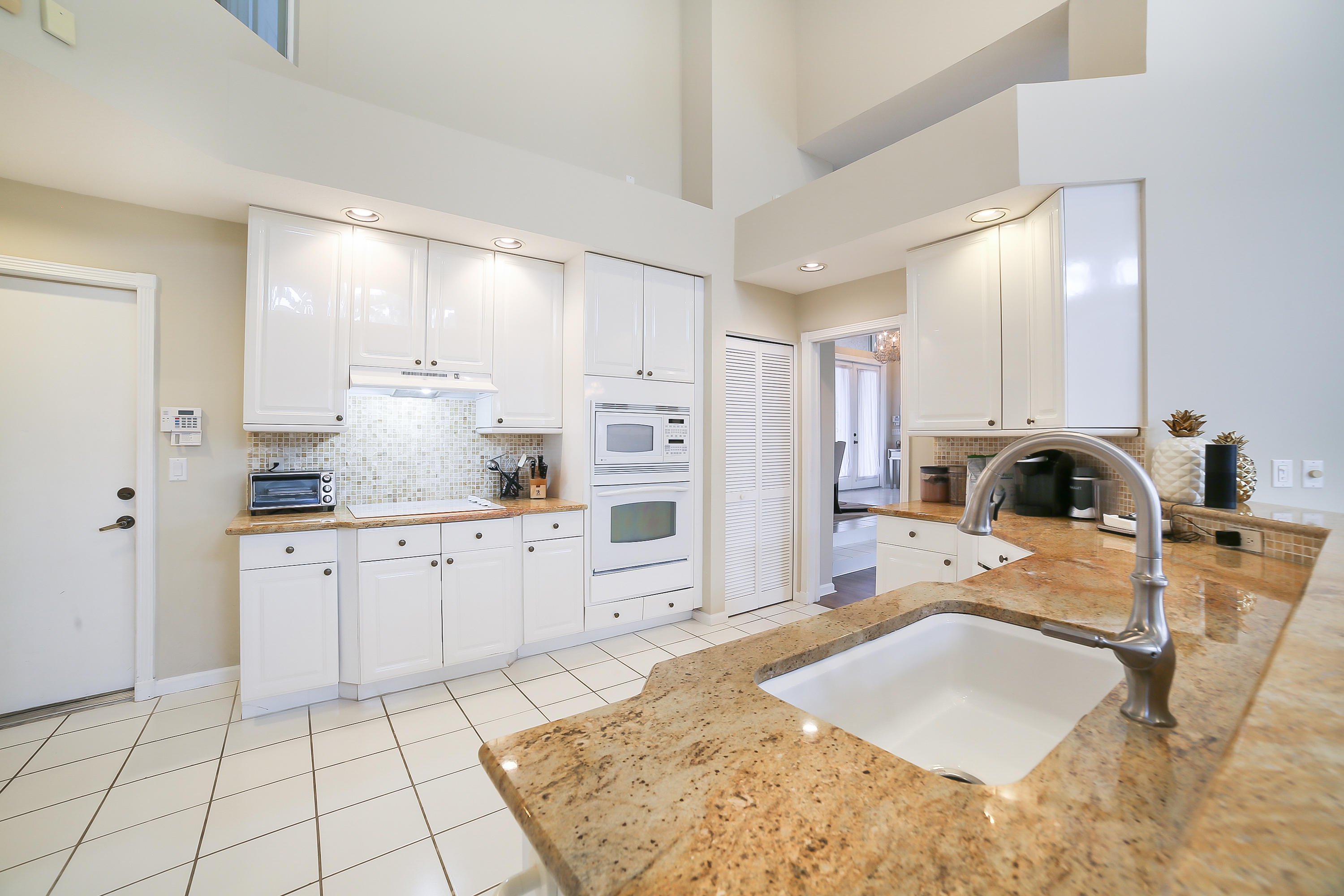 10588 East Key Drive Boca Raton, FL 33498 - Photo 12 of 15 iUSE photography_zt0a0121