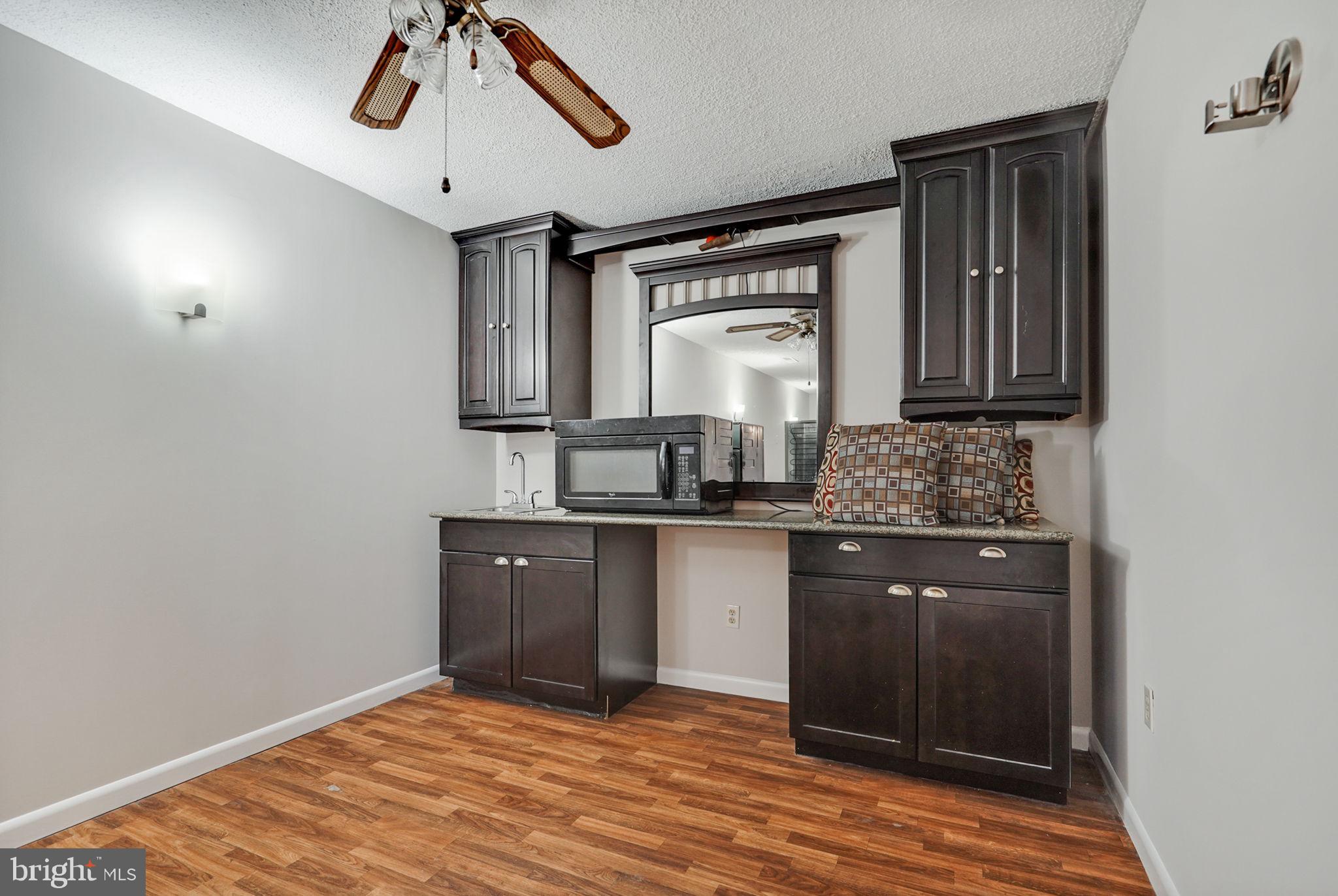 7267 Ridgeway Drive Manassas, VA 20112 - Photo 30 of 34 Gallery Image 30