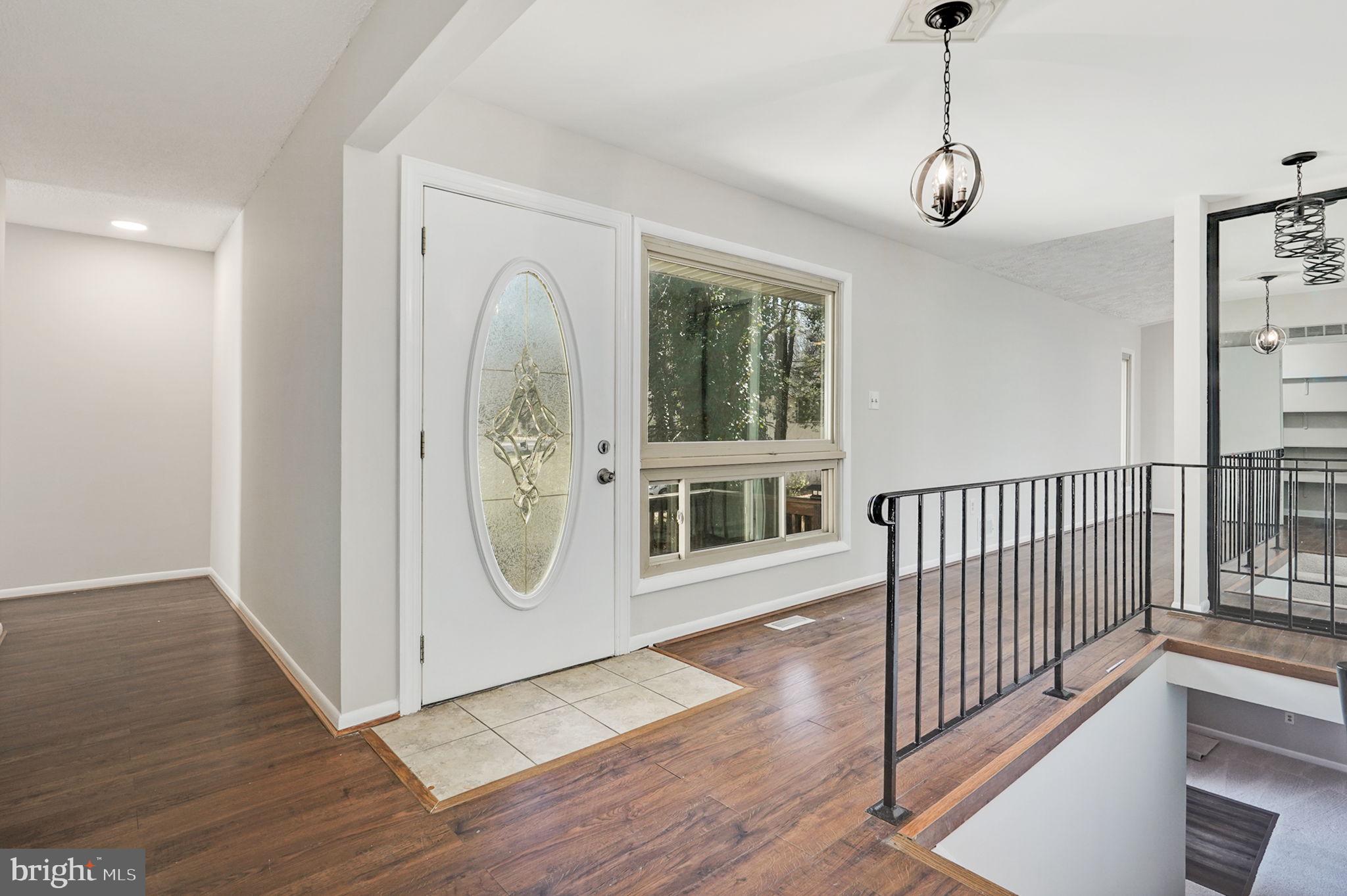 7267 Ridgeway Drive Manassas, VA 20112 - Photo 6 of 34 Gallery Image 6