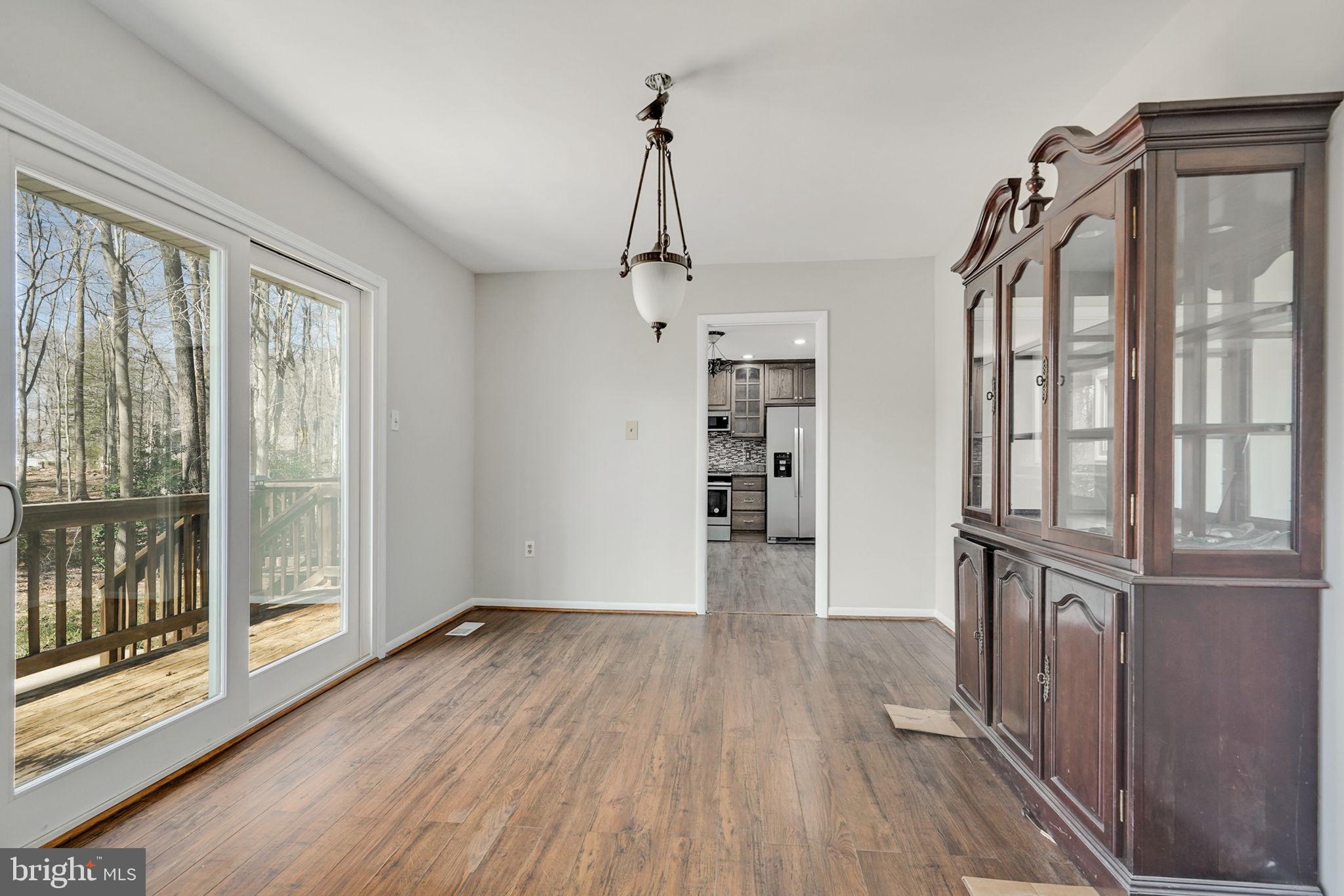 7267 Ridgeway Drive Manassas, VA 20112 - Photo 10 of 34 Gallery Image 10