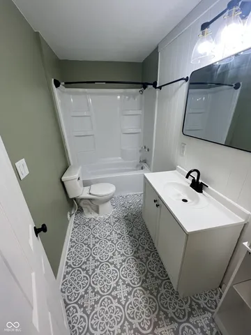 $800 | 2530 North Temple Avenue, Indianapolis, IN 46218