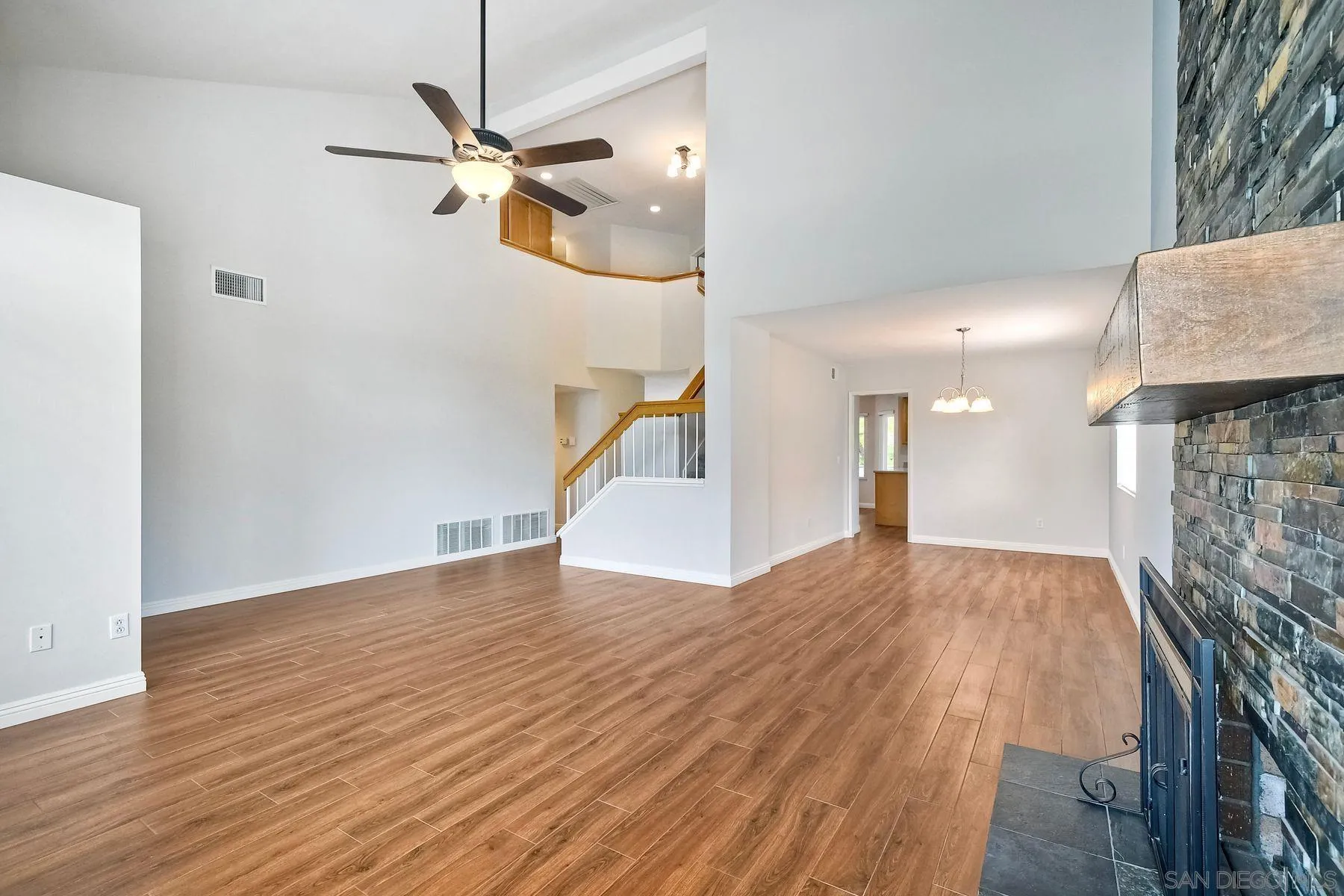 14741 Oakline Road Poway, CA 92064 - Photo 11 of 62 Gallery Image 11