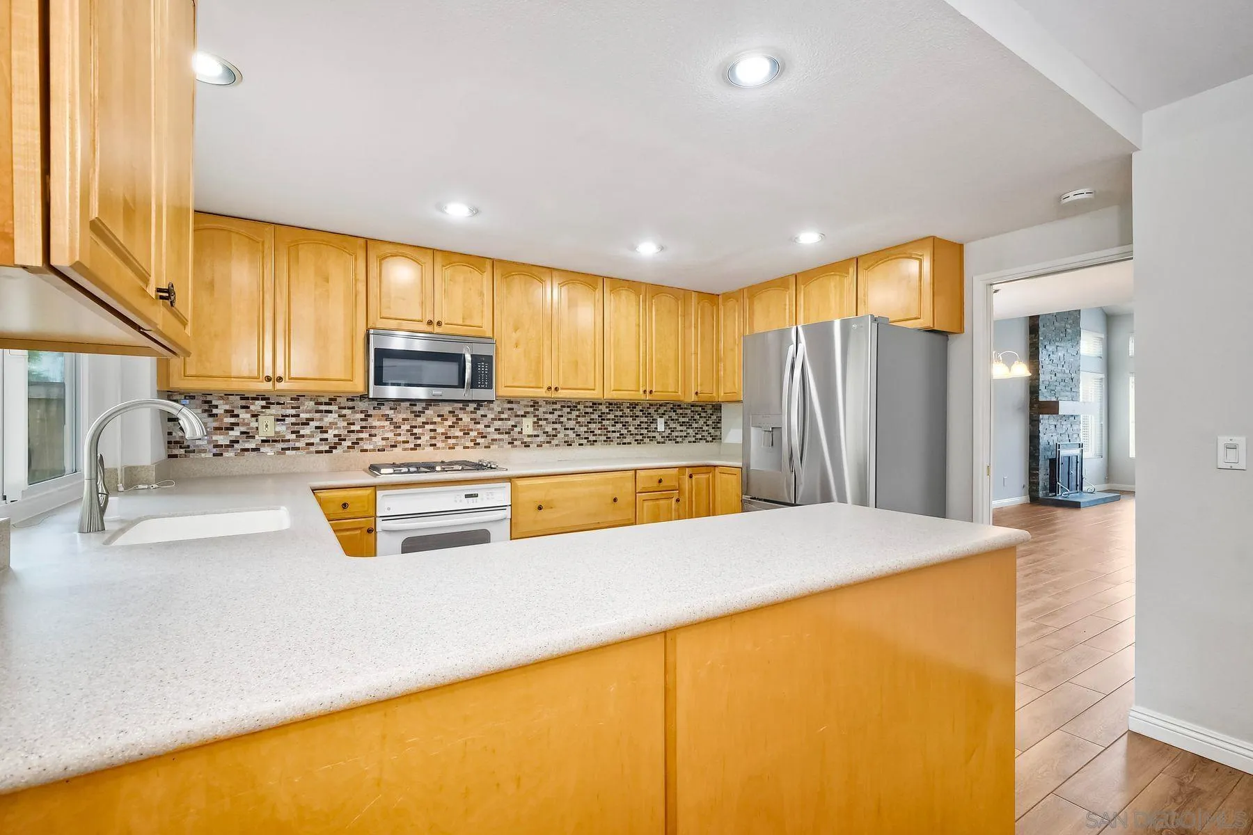 14741 Oakline Road Poway, CA 92064 - Photo 18 of 62 Gallery Image 18