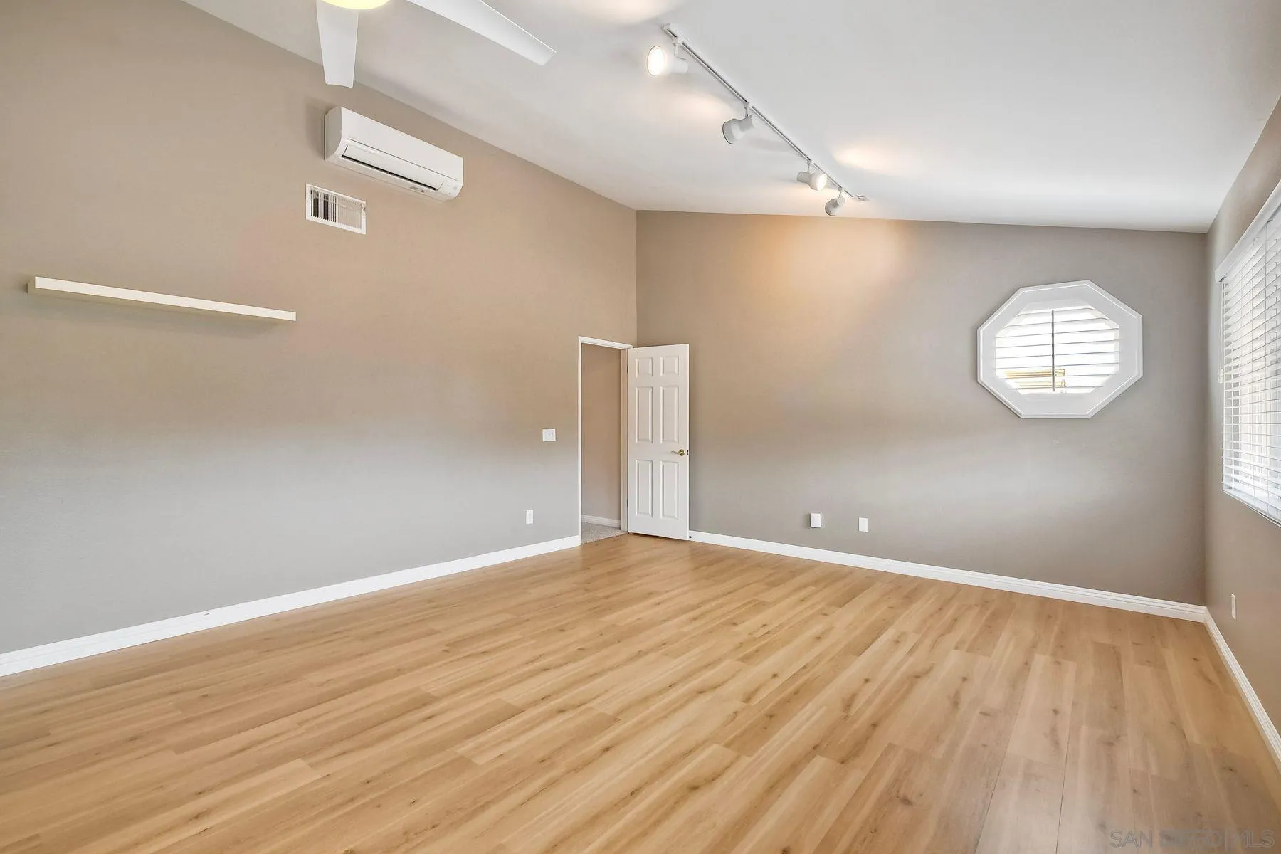 14741 Oakline Road Poway, CA 92064 - Photo 47 of 62 Gallery Image 47