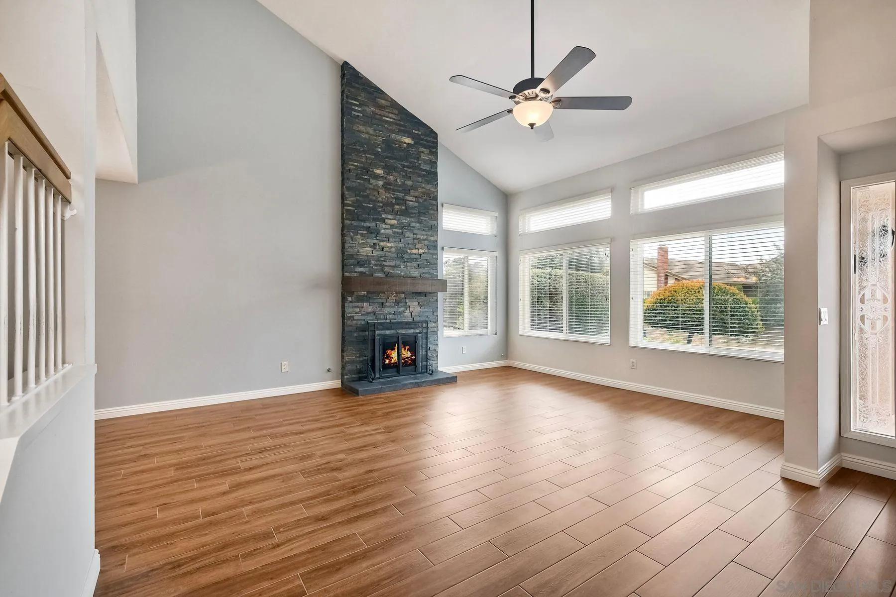 14741 Oakline Road Poway, CA 92064 - Photo 8 of 62 Gallery Image 8
