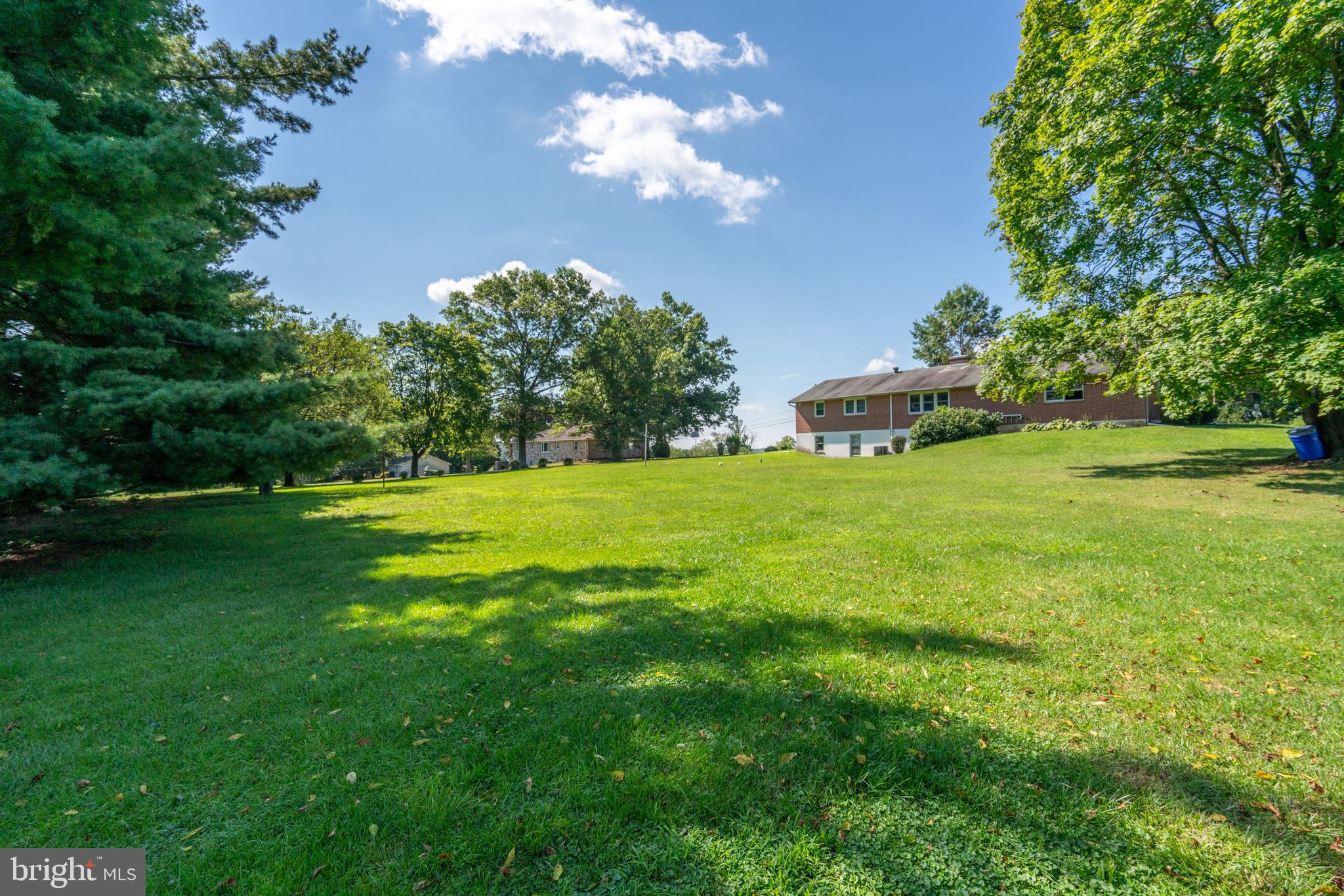 2194 Buck Road Green Lane, PA 18054 - Photo 10 of 75 Gallery Image 10