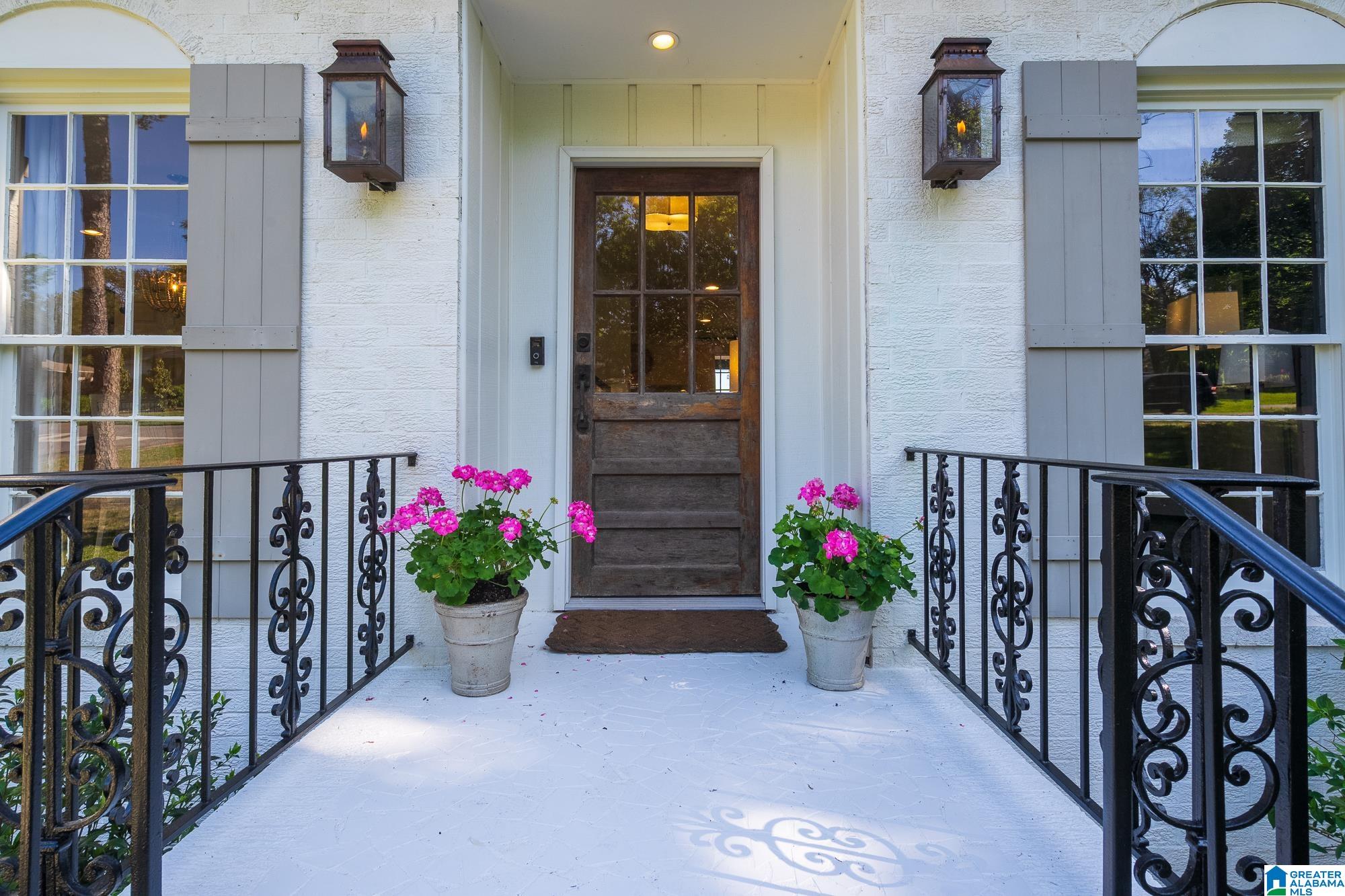 2221 Shades Crest Road Birmingham, AL 35216 - Photo 4 of 62