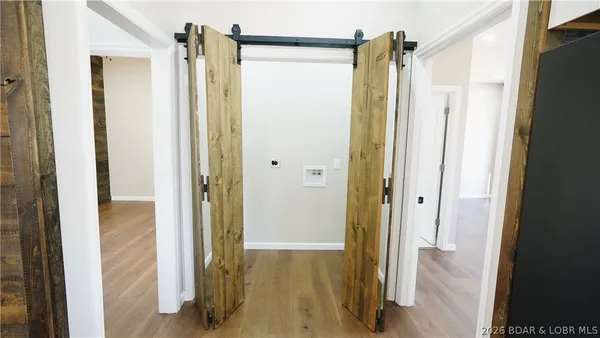 $289,000 | 130 South Grand Avenue, Eldon, MO 65026