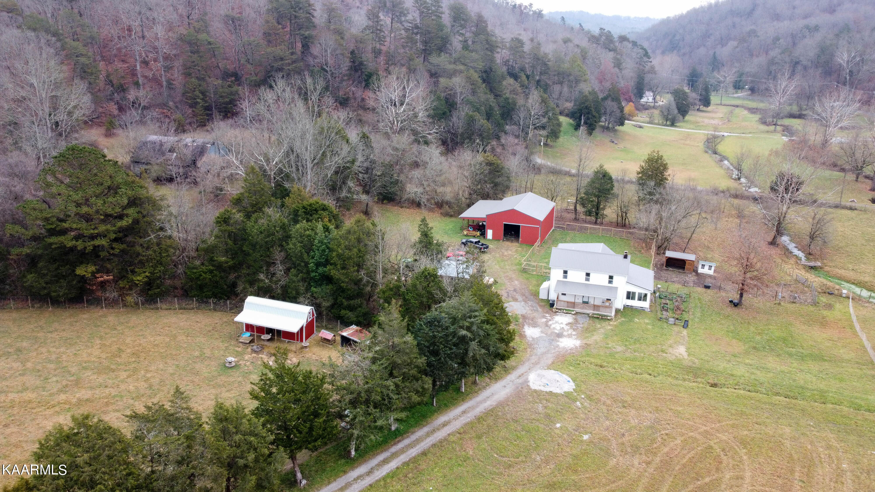 3122 Dutch Valley Road Clinton, TN 37716 - Photo 32 of 32 29