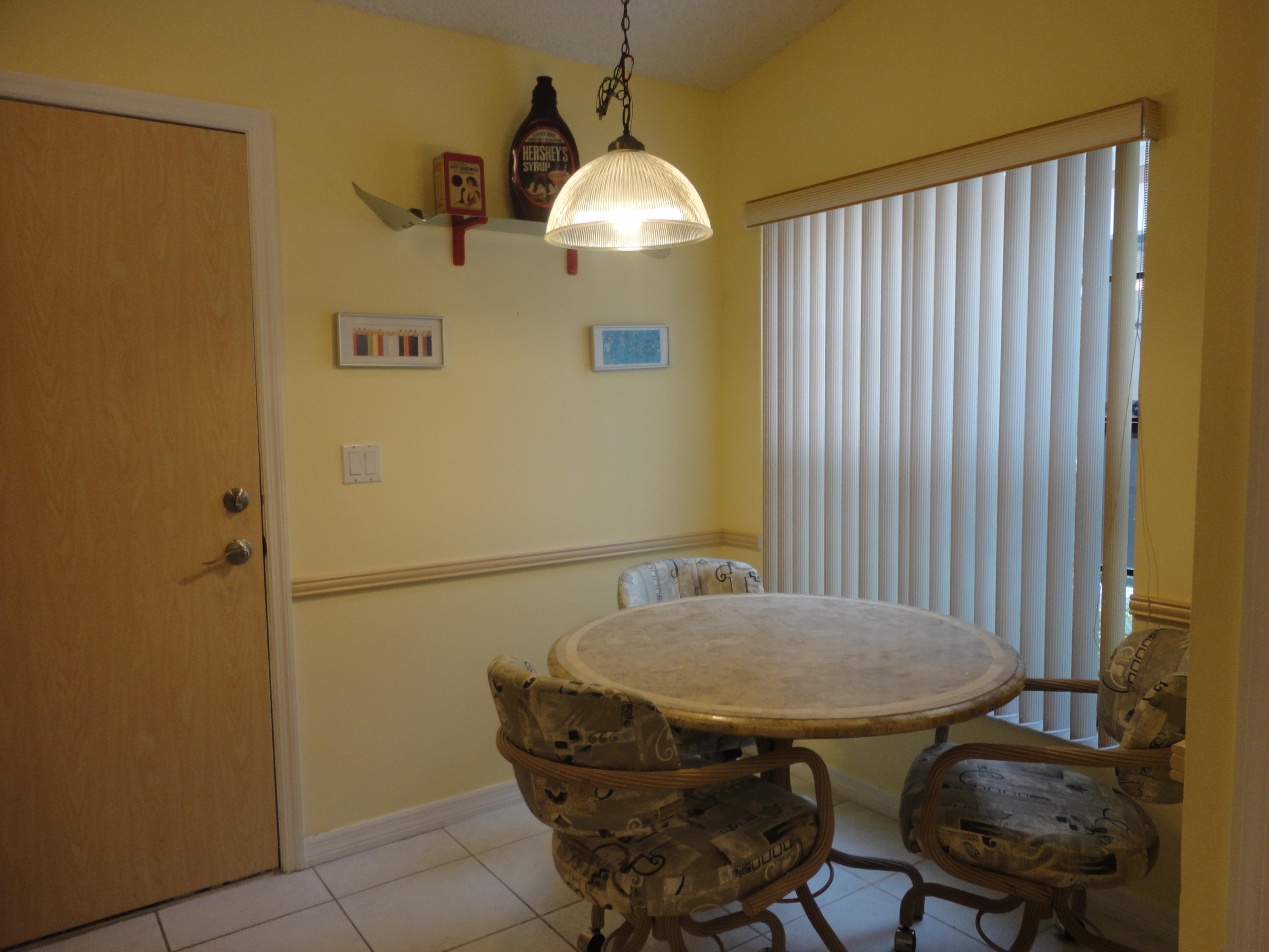 8291 Springlake Drive, Unit A Boca Raton, FL 33496 - Photo 8 of 41 Eat-in Kitchen