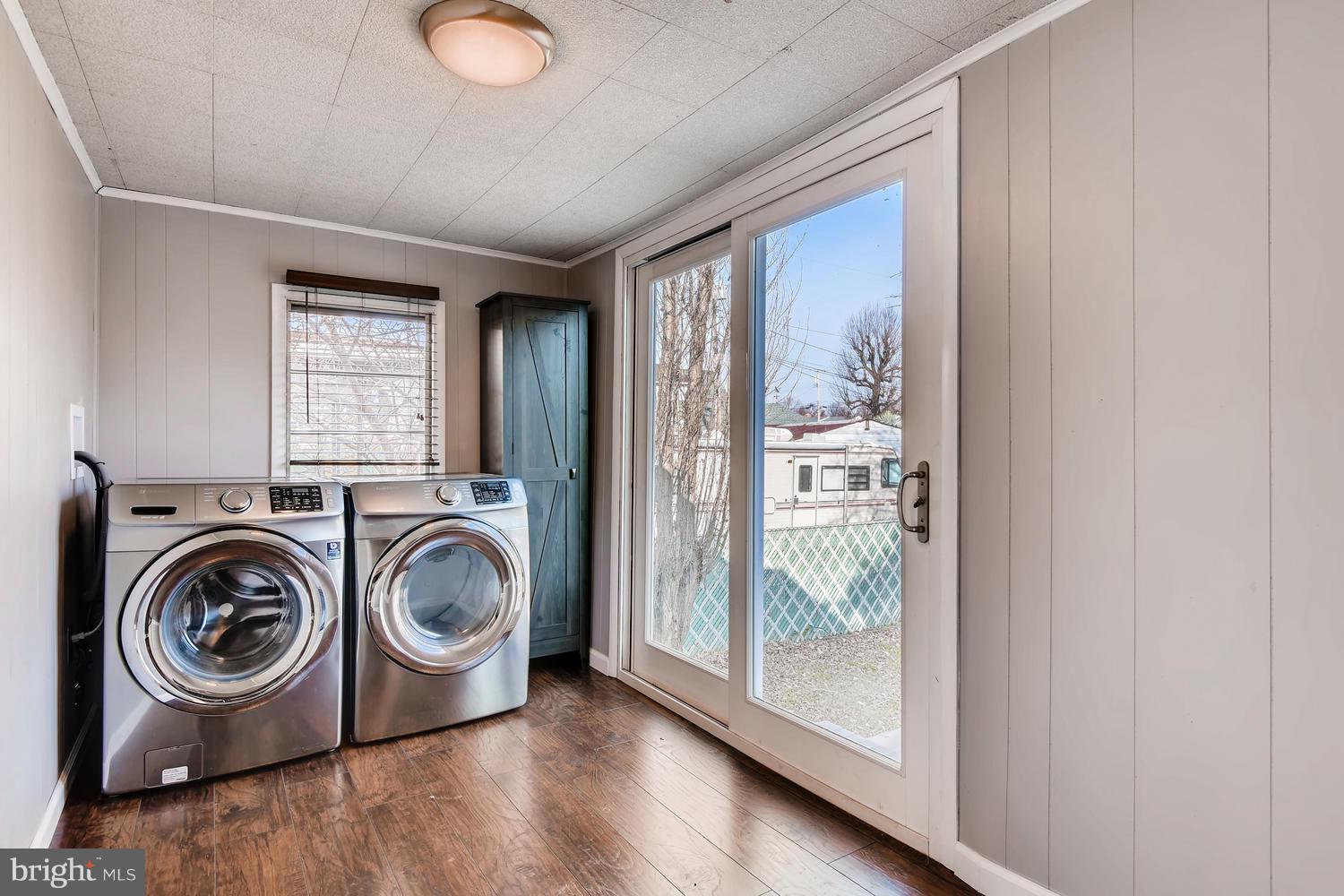 618 Riverside Drive Baltimore, MD 21221 - Photo 4 of 28 Gallery Image 4