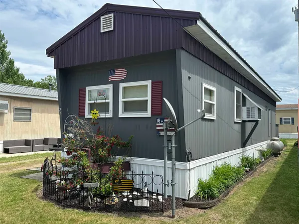 $50,000 | 555 Ripley Street, Unit 27, Harpers Ferry, IA 52146