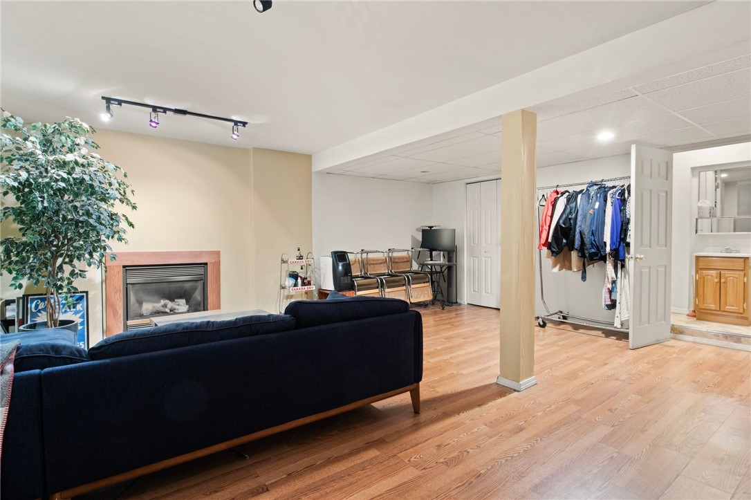 953 East Avenue Rochester, NY 14607 - Photo 27 of 29