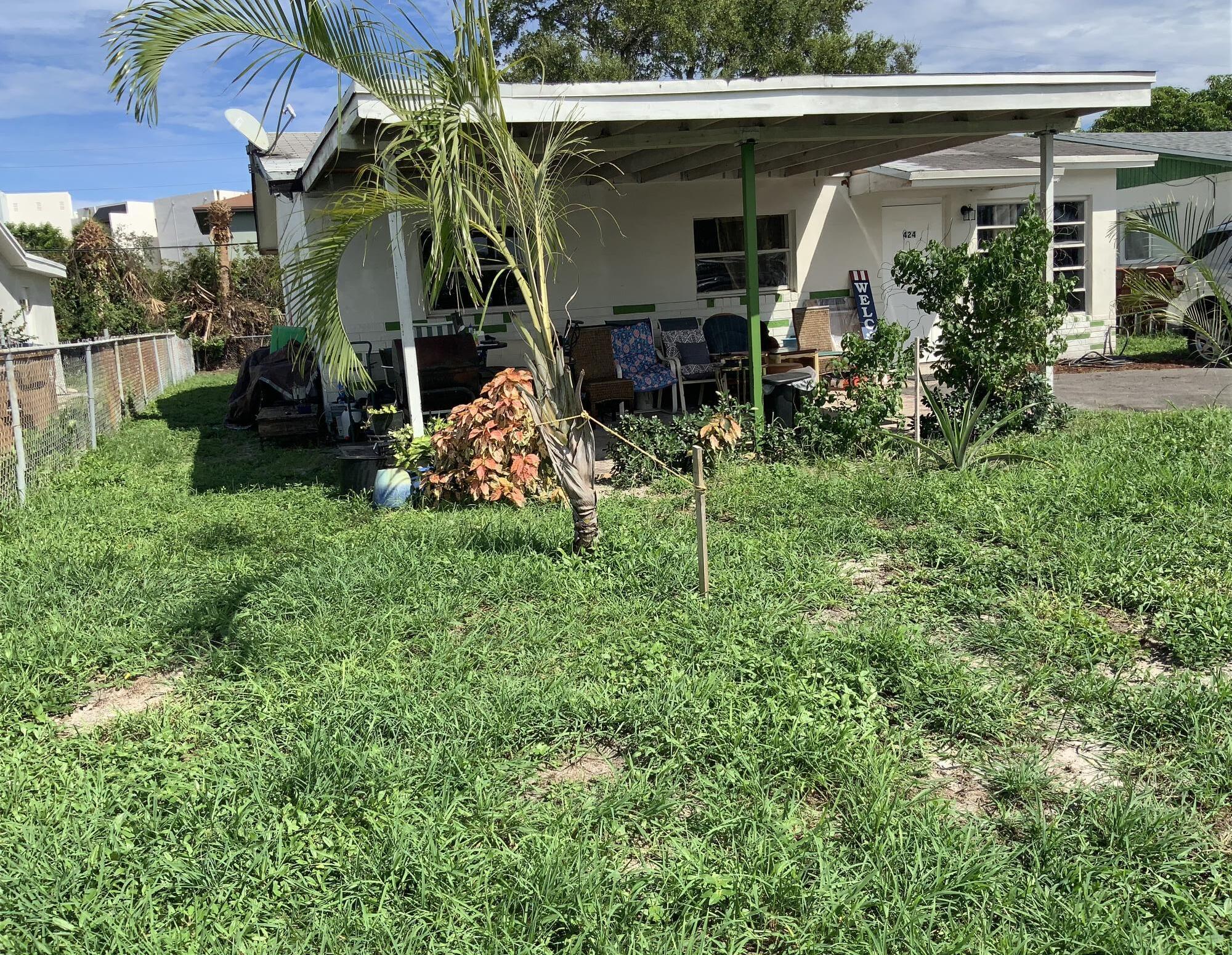 424 Northwest 2nd Terrace Deerfield Beach, FL 33441 - Photo 2 of 17 IMG_4839