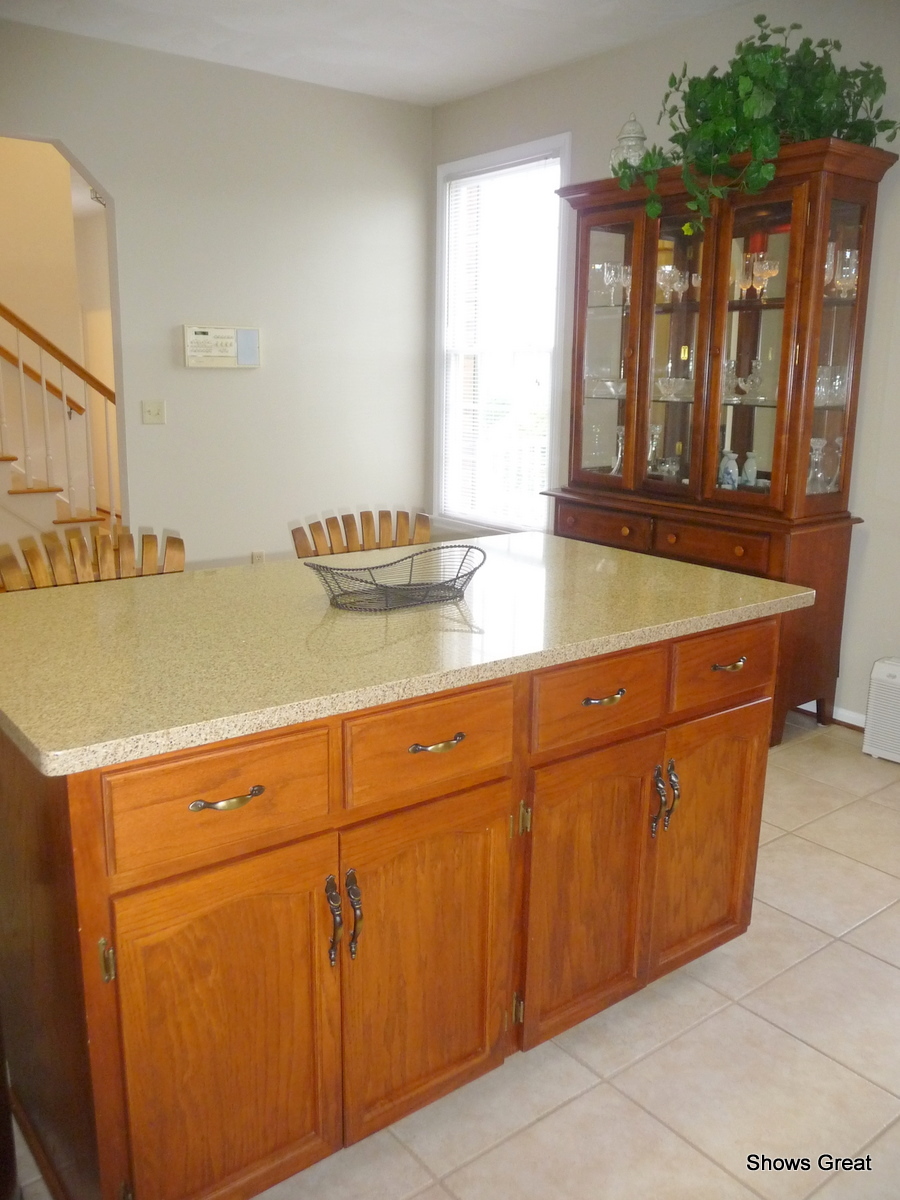 274 Winesap Road Roanoke, VA 24019 - Photo 14 of 40 Kitchen Island