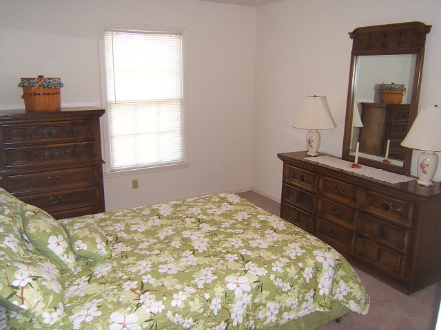 274 Winesap Road Roanoke, VA 24019 - Photo 28 of 40 Bedroom