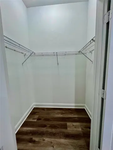 a view of utility room