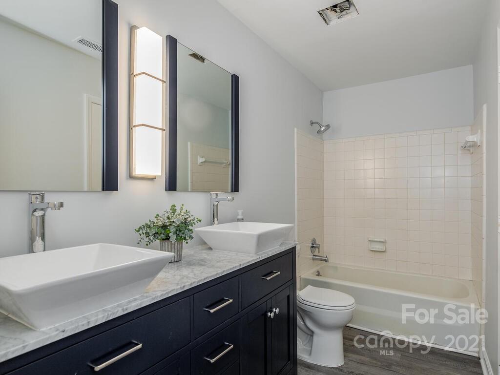 5945 Bluebonnet Road Charlotte, NC 28212 - Photo 15 of 29 Gallery Image 15