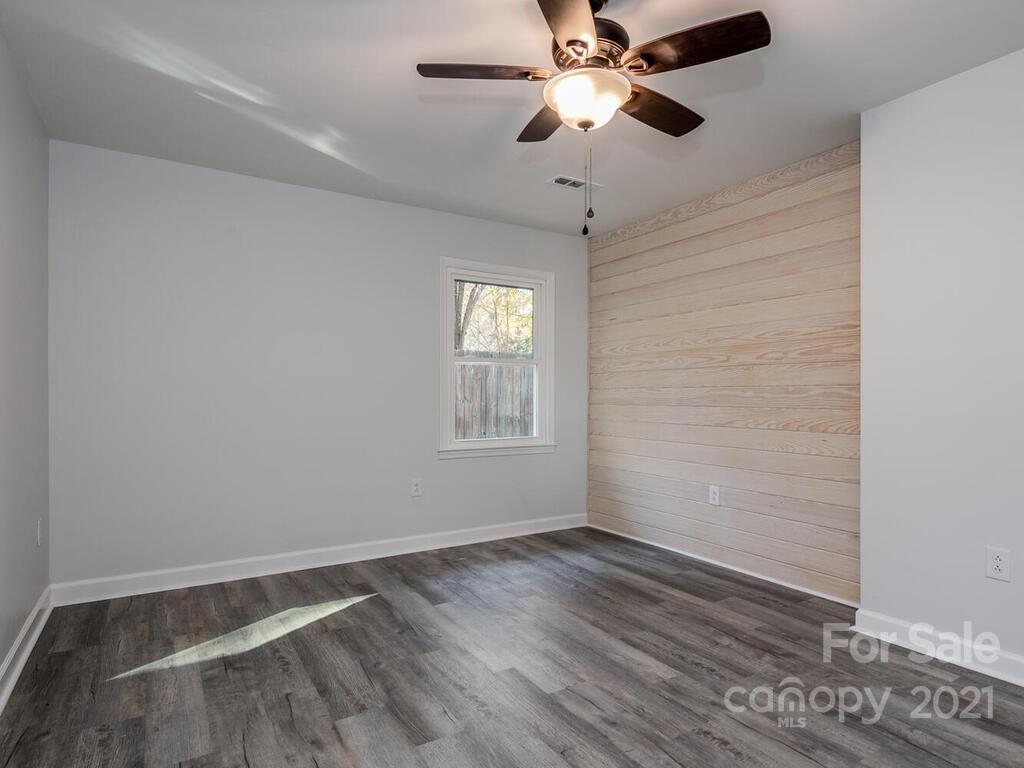 5945 Bluebonnet Road Charlotte, NC 28212 - Photo 22 of 29 Gallery Image 22