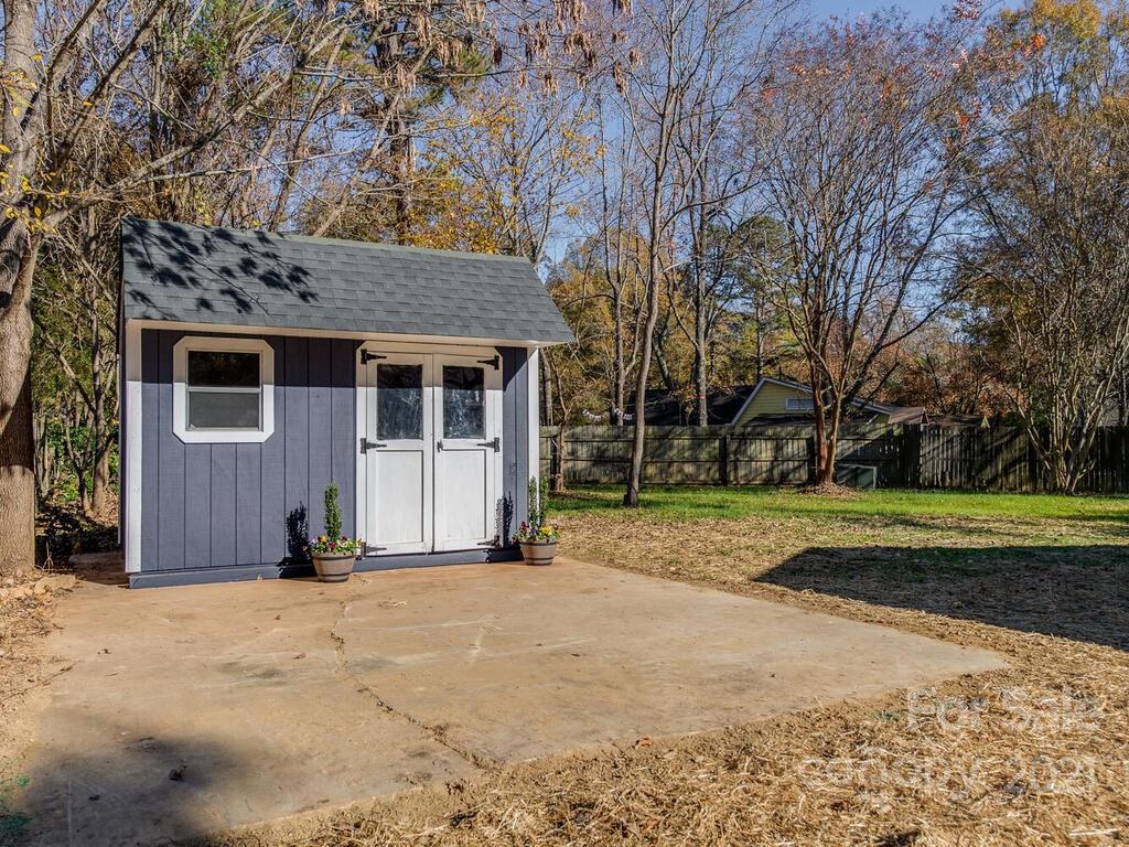 5945 Bluebonnet Road Charlotte, NC 28212 - Photo 26 of 29 Gallery Image 26