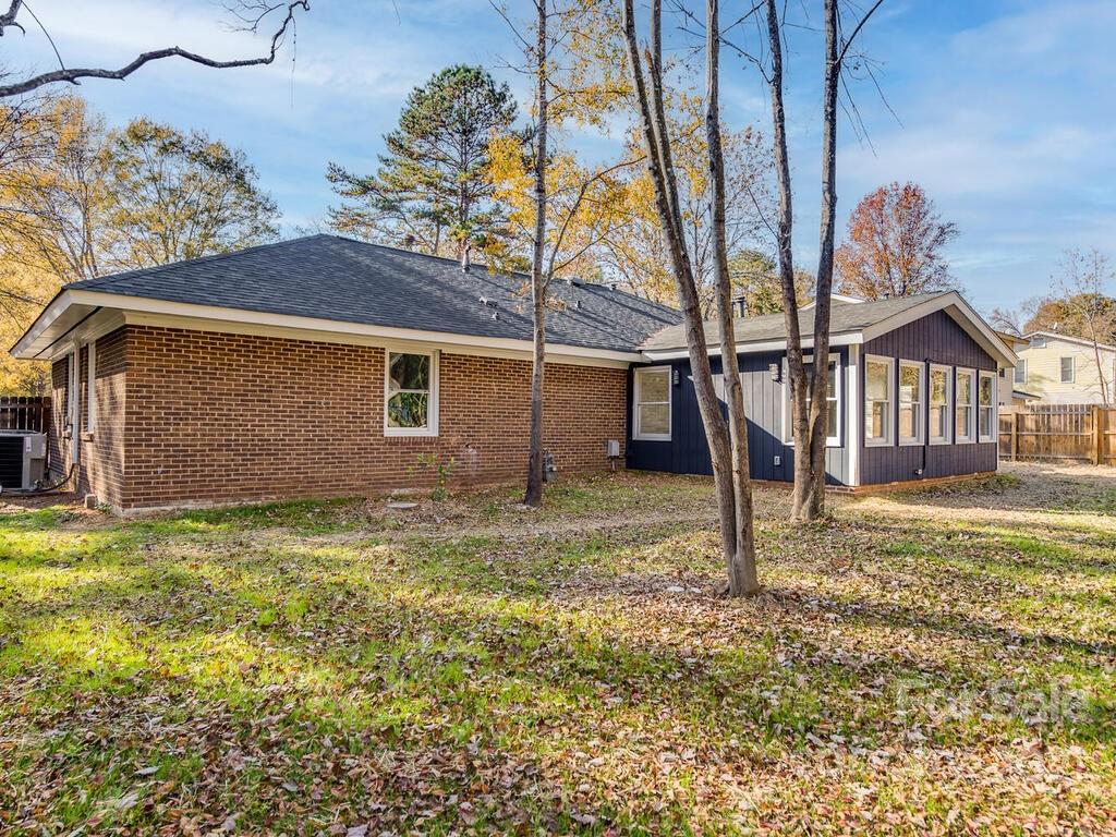5945 Bluebonnet Road Charlotte, NC 28212 - Photo 29 of 29 Gallery Image 29