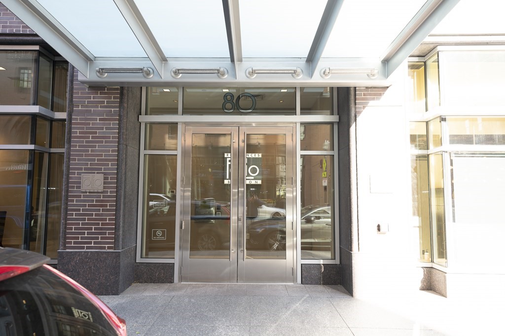 80 Broad Street, Unit 606 Boston, MA 02110 - Photo 17 of 18