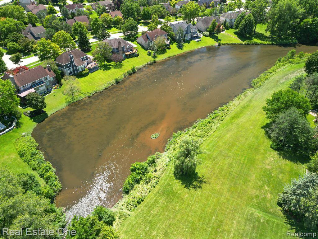 4892 Rivers Edge Drive Troy, MI 48098 - Photo 52 of 58