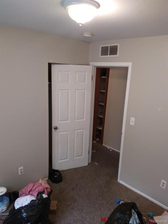 8716 Maxwell Avenue Warren, MI 48089 - Photo 17 of 30