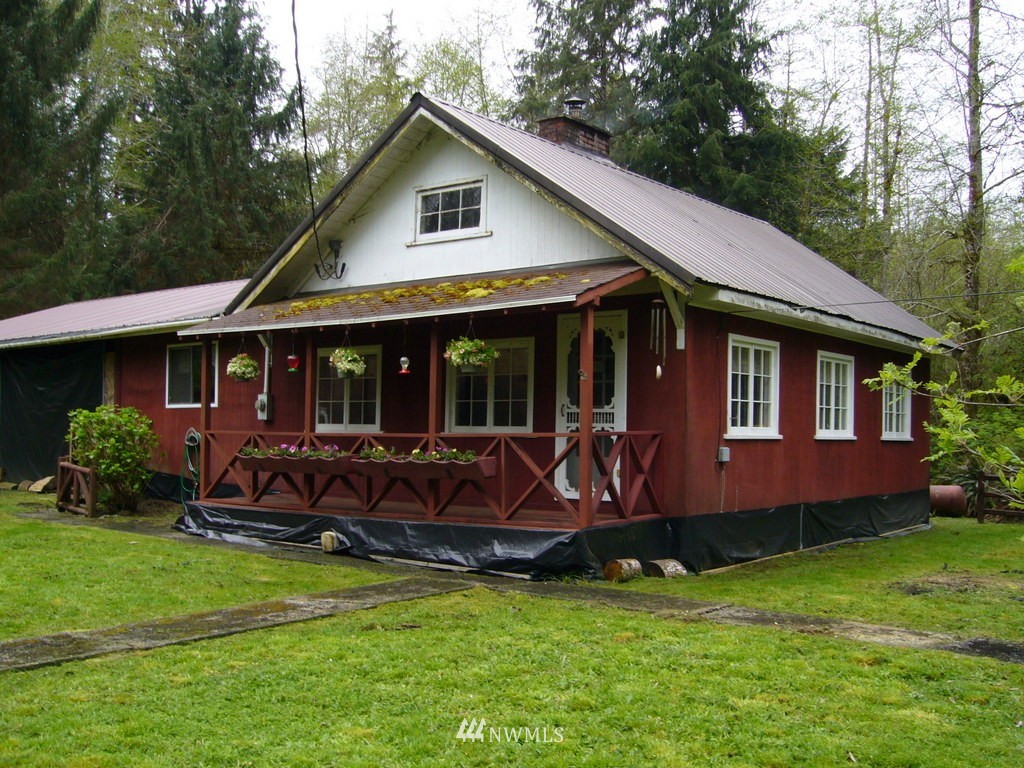 141 Smith Rd Forks Forks, WA 98331 - Photo 1 of 12