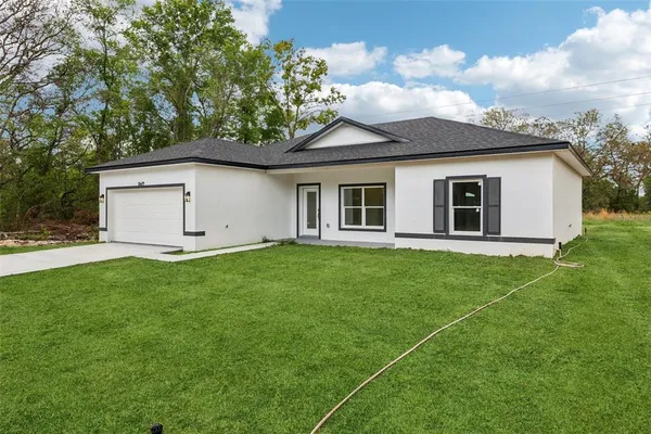 $279,000 | 15479 Southeast 115th Place Road, Ocklawaha, FL 32179