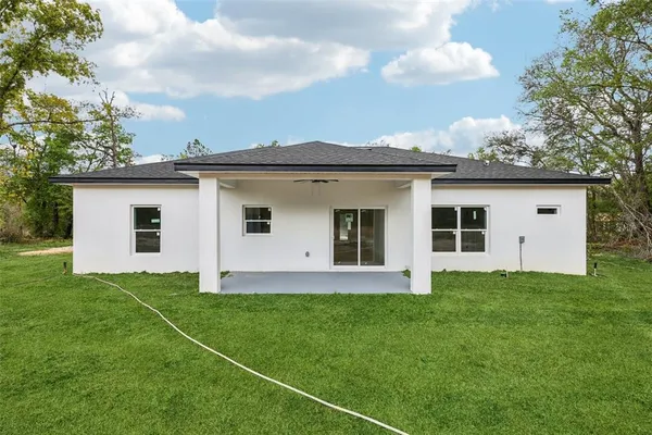 $279,000 | 15479 Southeast 115th Place Road, Ocklawaha, FL 32179