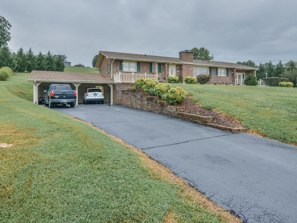 710 Boones Station Road Gray, TN 37615 - Photo 9 of 33 Photo 9