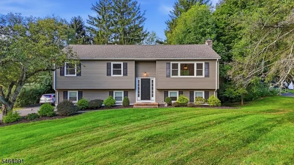 $499,000 | 22 Hillside Road, Hackettstown, NJ 07840