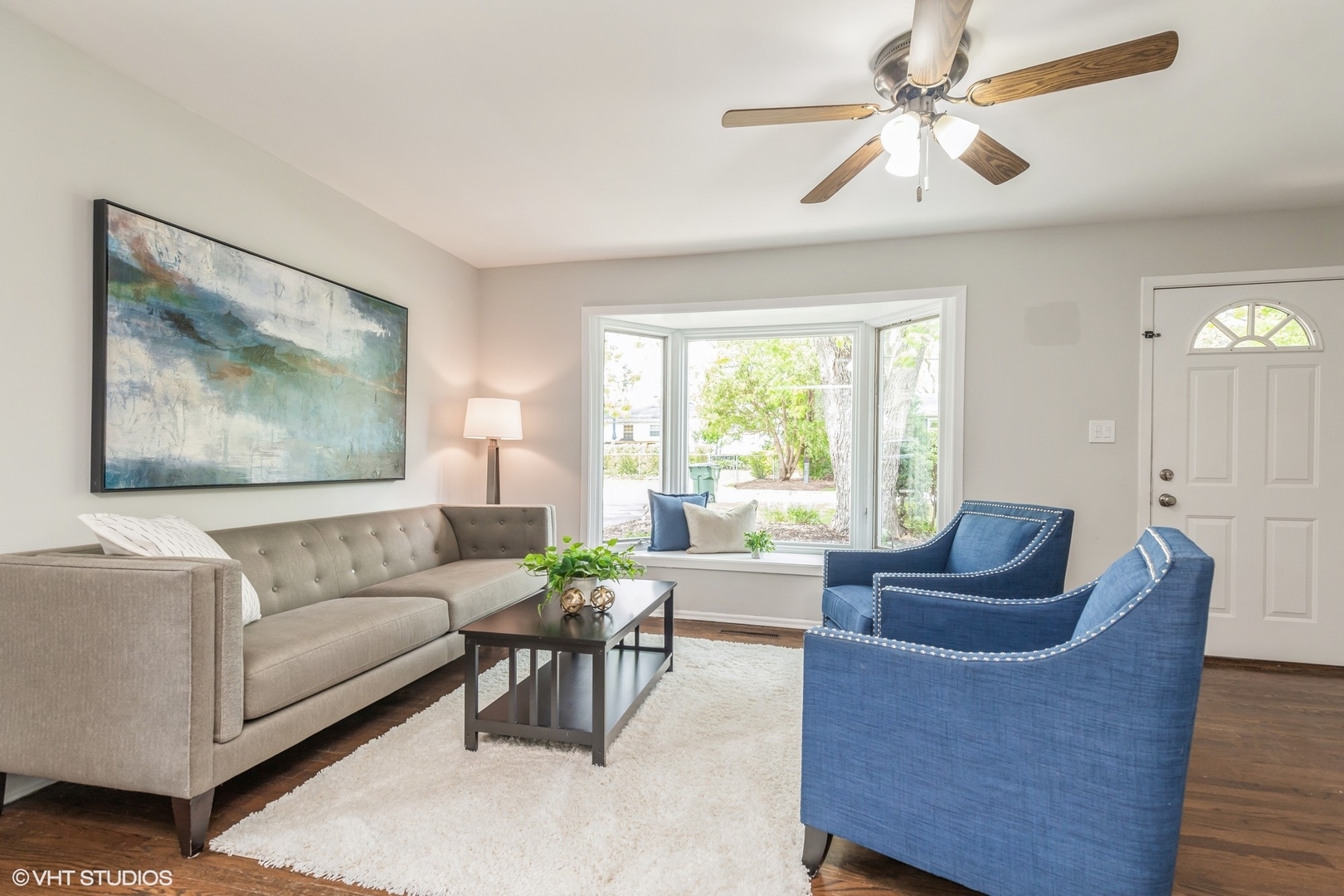 143 South George Street Barrington, IL 60010 - Photo 4 of 15