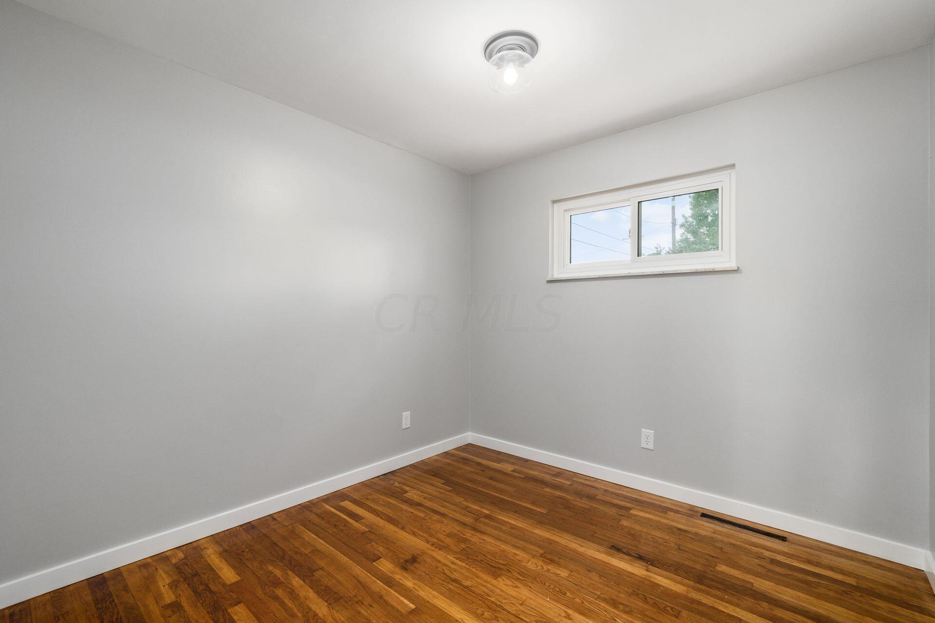 865 Stockbridge Road Columbus, OH 43207 - Photo 15 of 31 Gallery Image 15