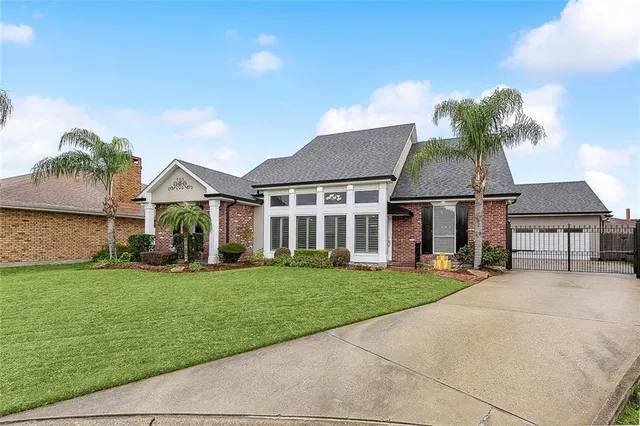 $499,000 | 10 Millwood Court, Marrero, LA 70072