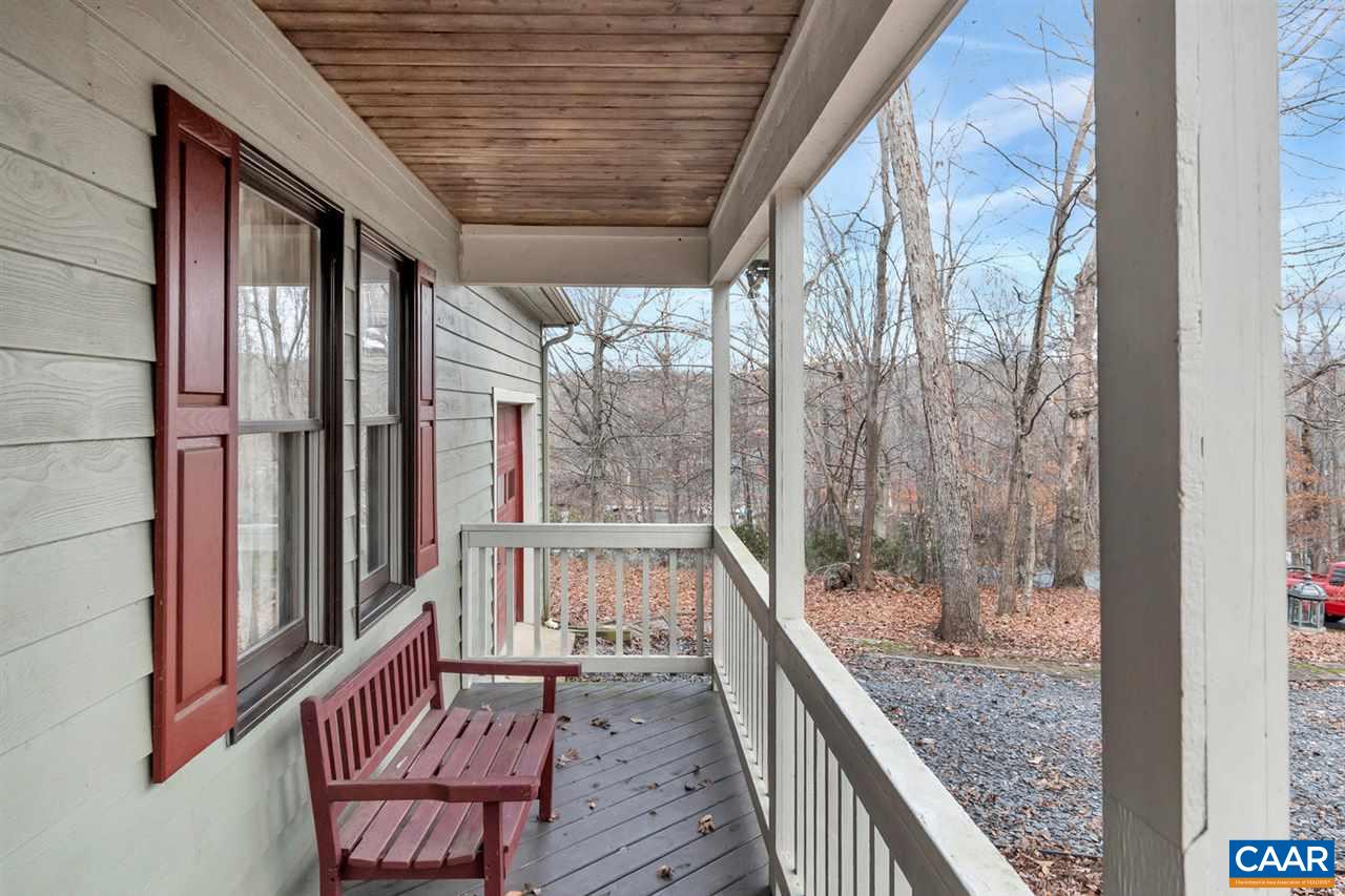 66 Laguna Road Palmyra, VA 22963 - Photo 4 of 50 a view of two chairs in the balcony