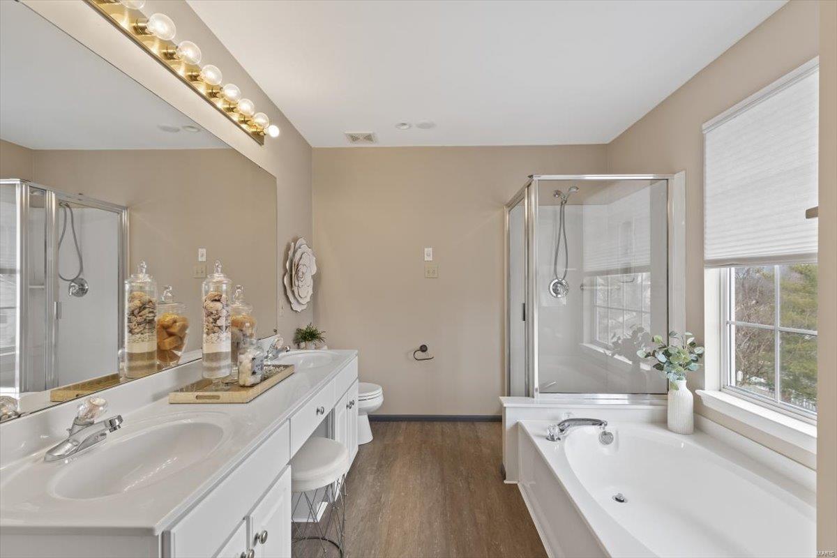 419 Leicester Square Court Ballwin, MO 63021 - Photo 30 of 64